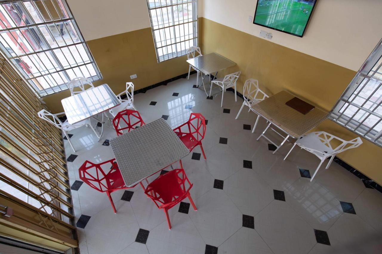 Ag Hotel And Suites Ogbodjo Esterno foto