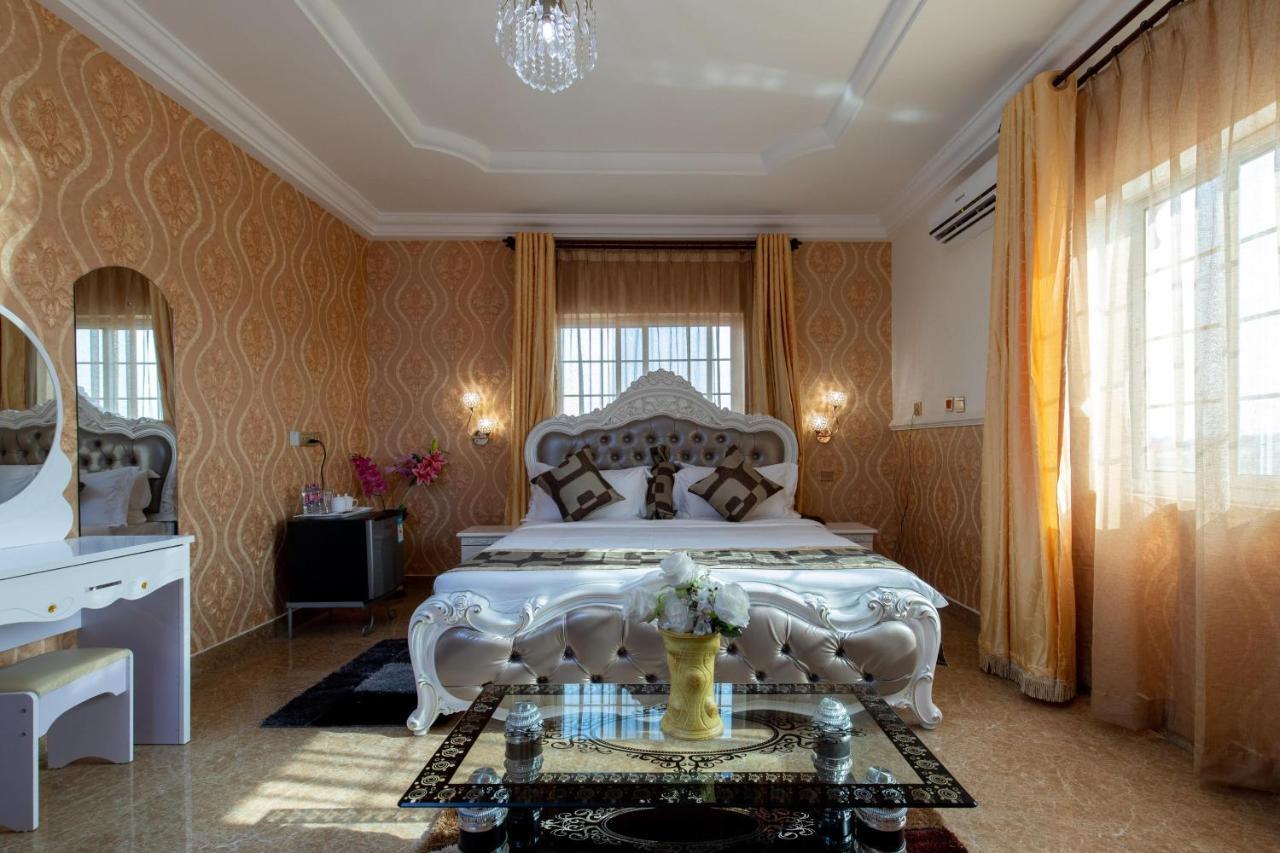 Ag Hotel And Suites Ogbodjo Esterno foto