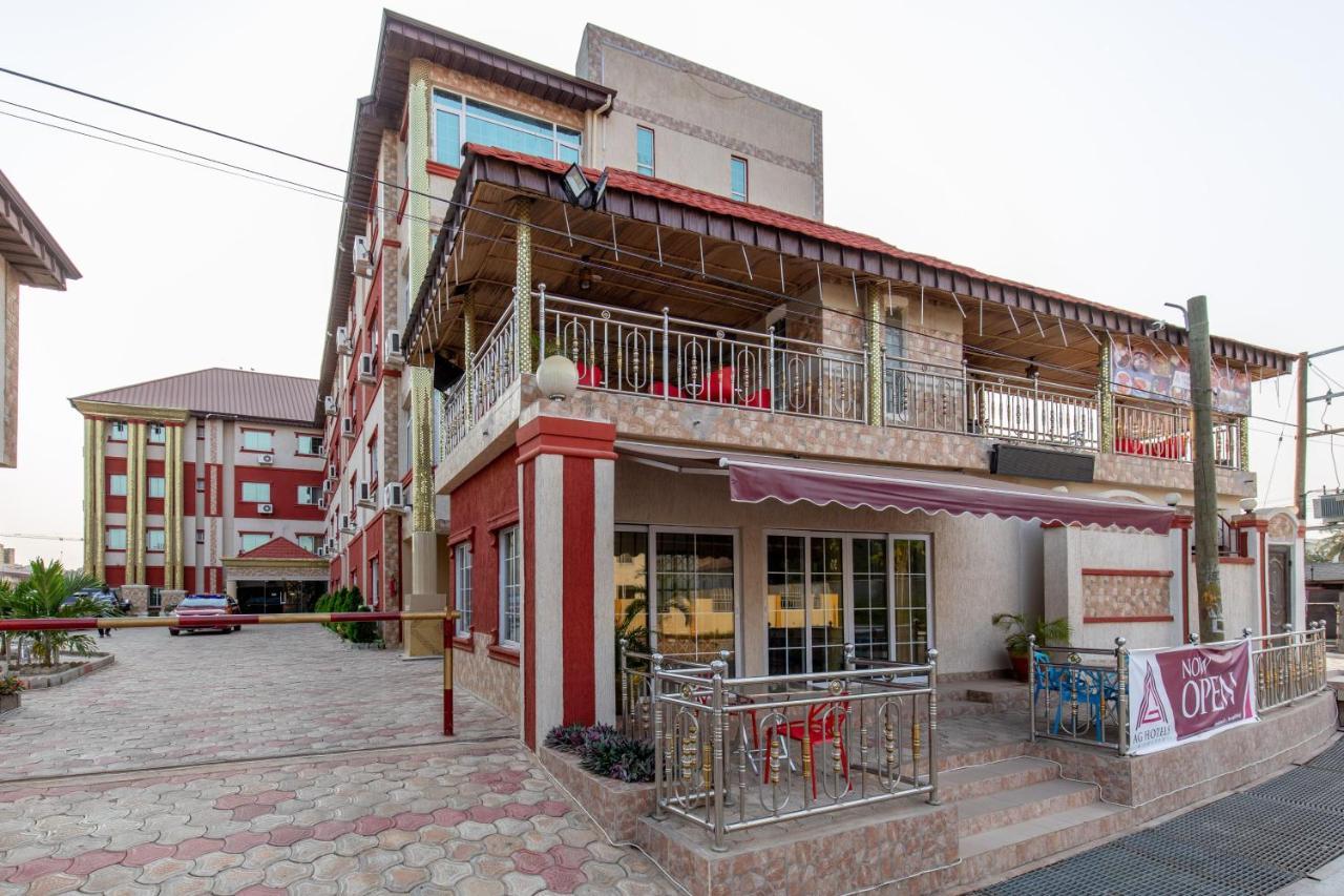 Ag Hotel And Suites Ogbodjo Esterno foto