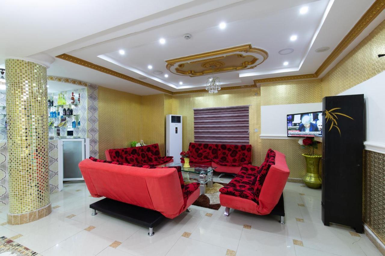Ag Hotel And Suites Ogbodjo Esterno foto