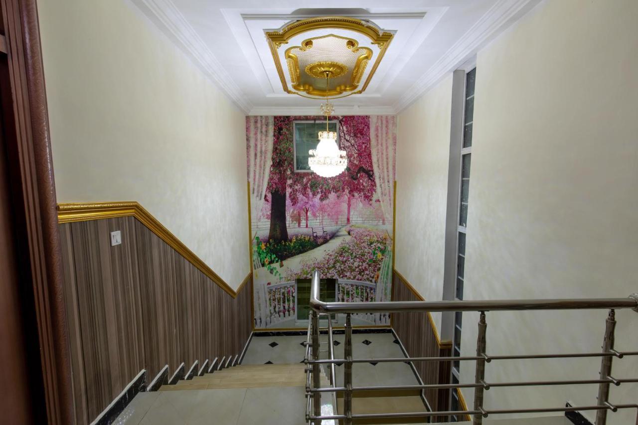 Ag Hotel And Suites Ogbodjo Esterno foto