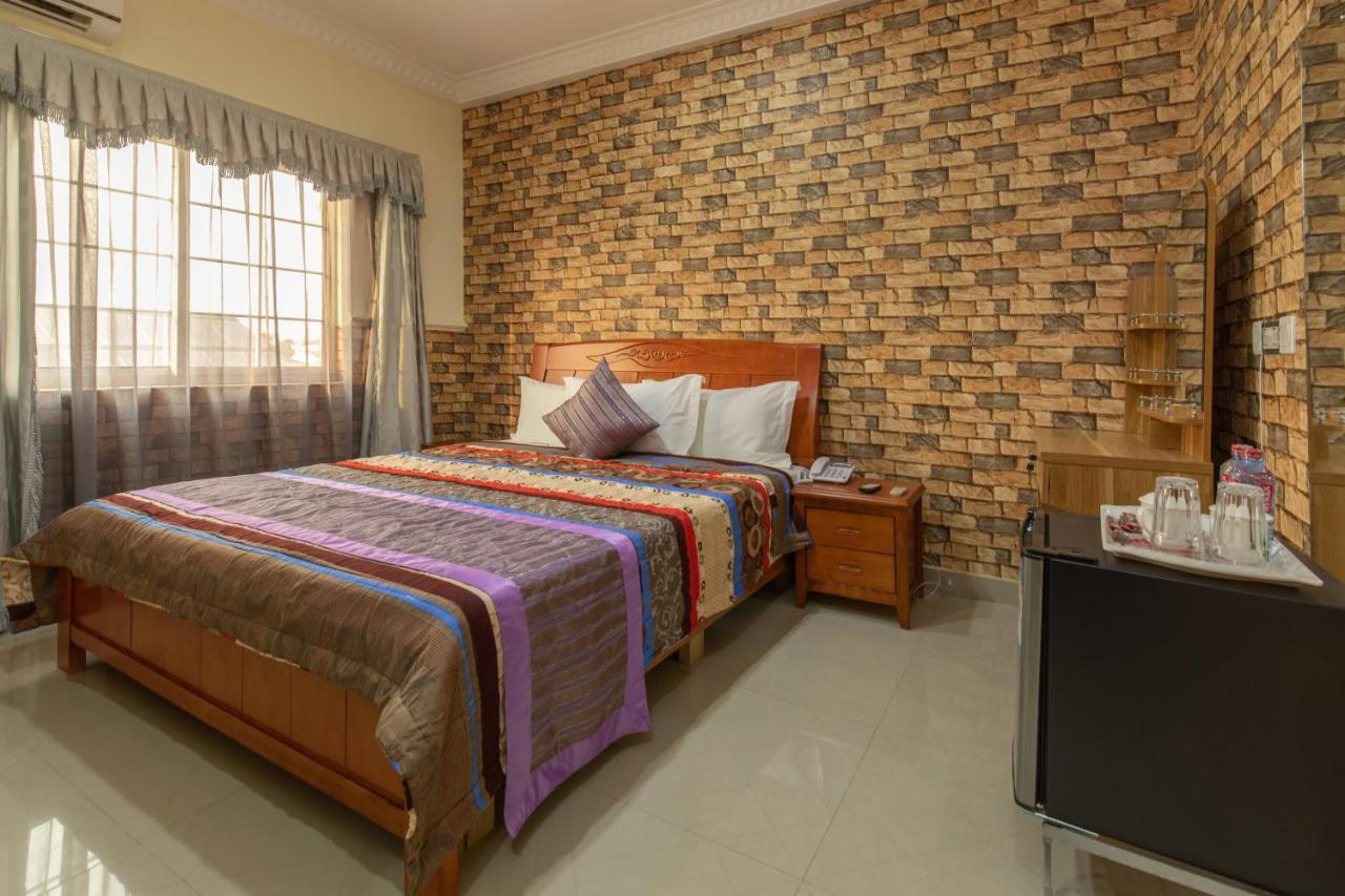 Ag Hotel And Suites Ogbodjo Esterno foto