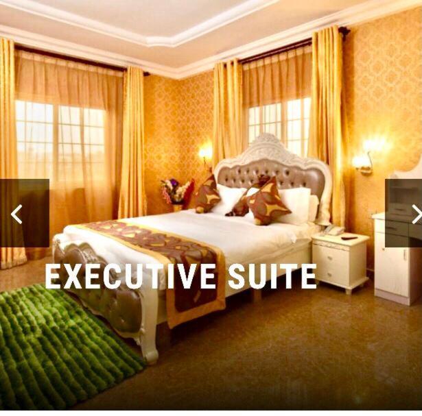 Ag Hotel And Suites Ogbodjo Esterno foto
